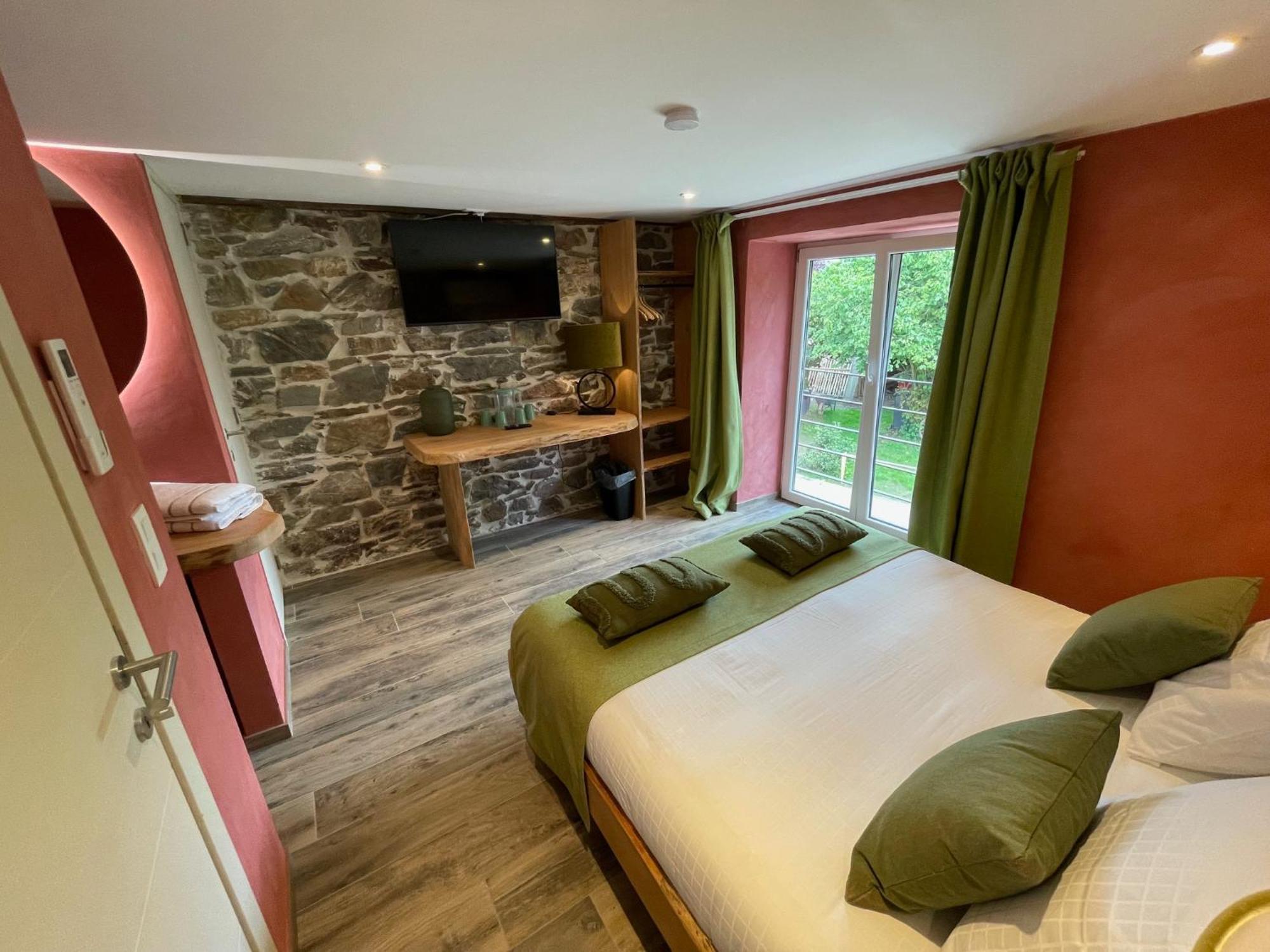 Les Chambres De Laurette Spa Exterior foto